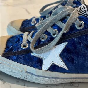 Golden Goose Blue Velvet One Star 🌟 GGDB Sneakers with Gray Laces